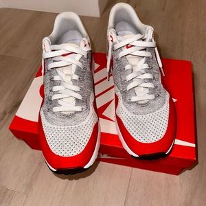 Nike Air Max 1 FlyKnit - RED